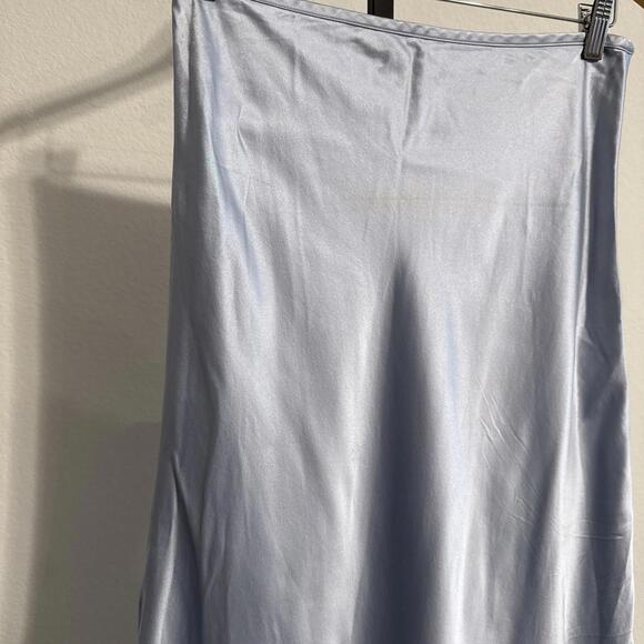 Club Monaco Silk Charmeuse Pale Blue Midi Skirt Size 4 Designer MSRP $268 - Picture 3 of 7